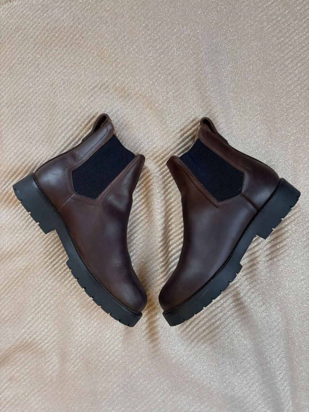 Fairfax & Favor Sheepskin Boudica Chelsea Boot Mahogany Leather 39 8 - Picture 4 of 11